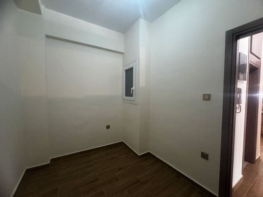 Photo 357302597