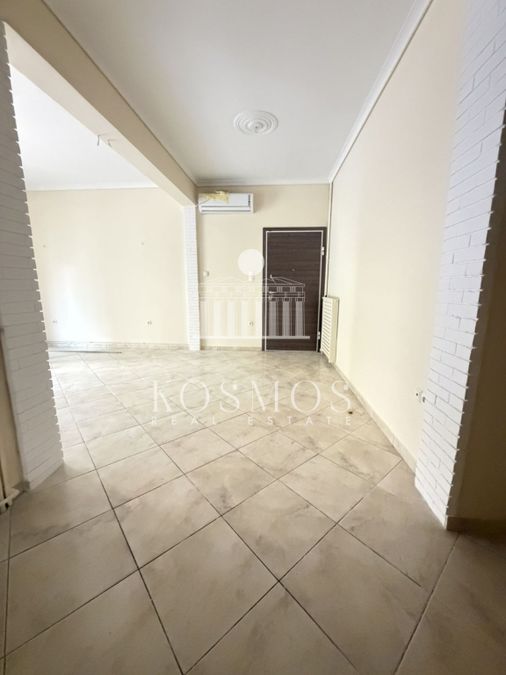 Photo 357819890