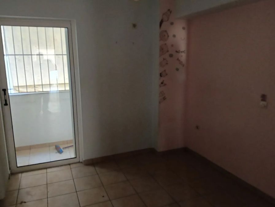 Photo 358390709