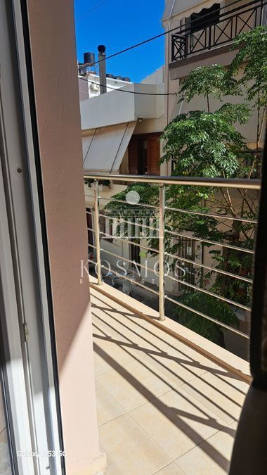 Photo 358484933