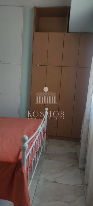 Photo 358706294
