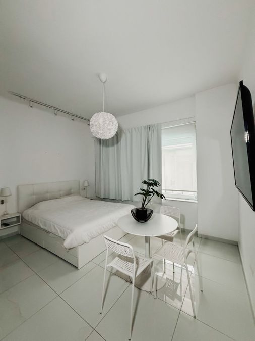 Photo 358998620