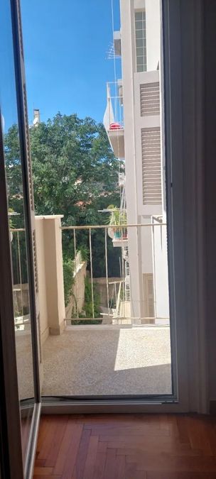 Photo 359490926