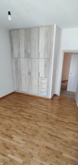 Photo 359804612
