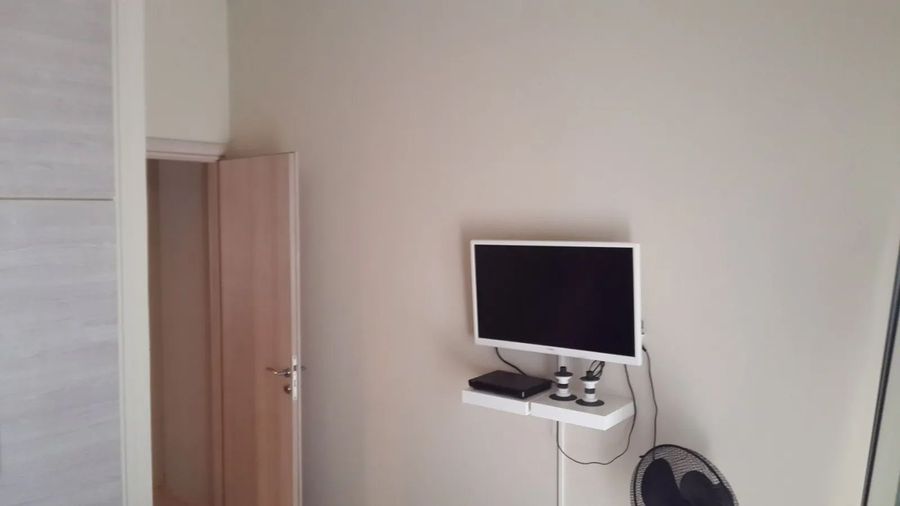 Photo 359822036