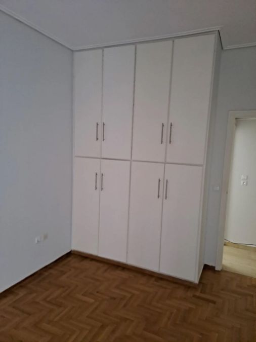 Photo 359931815