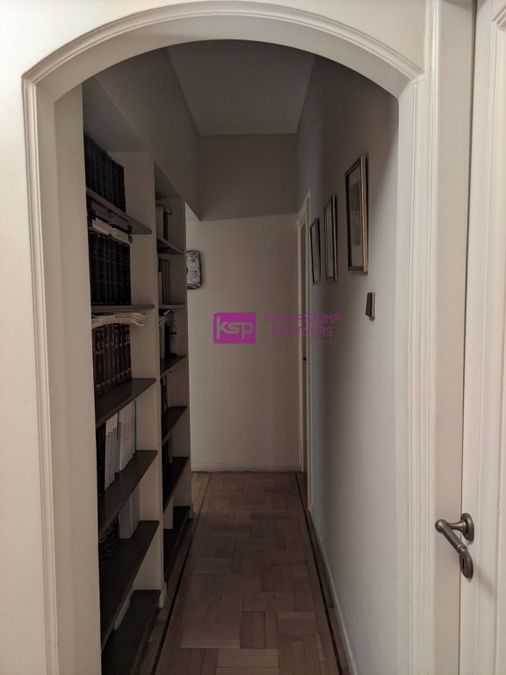 Photo 360095627