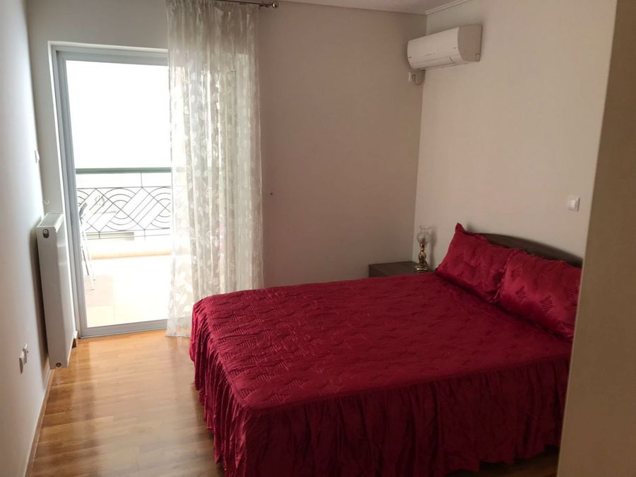 Photo 360095816