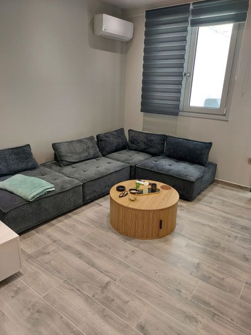Photo 360102842