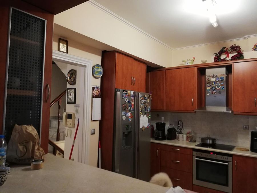 Photo 360238523