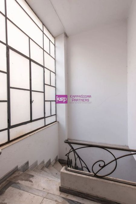 Photo 360238715