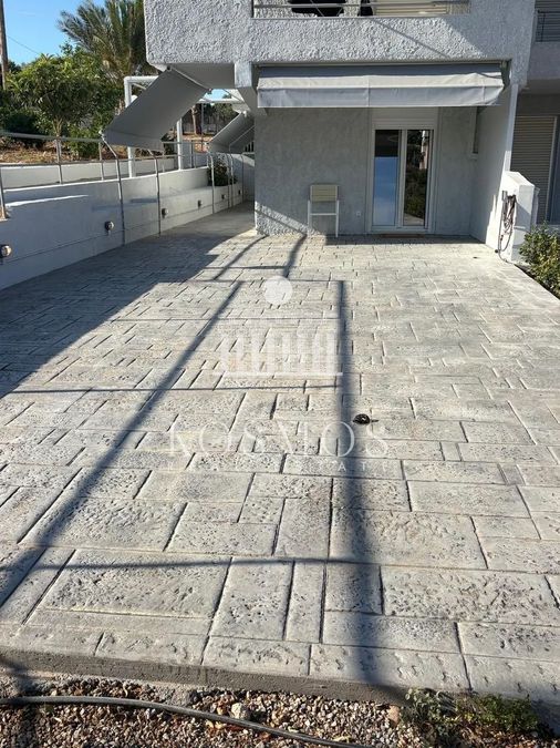 Photo 360270560