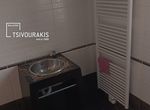 Photo 360296810