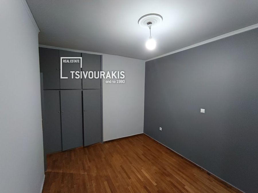 Photo 360299420