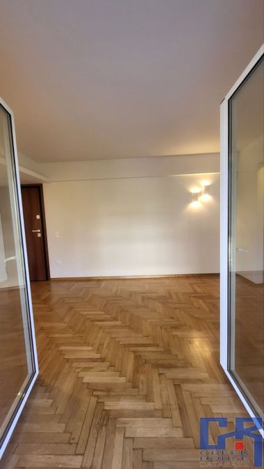 Photo 360314852
