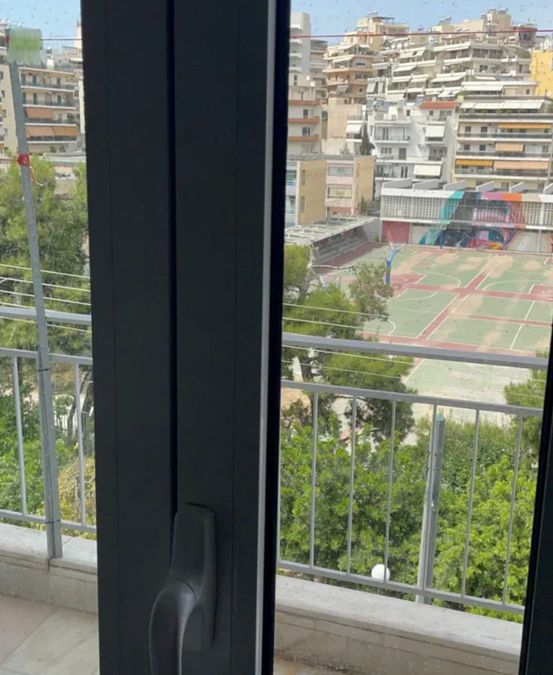 Photo 360318650