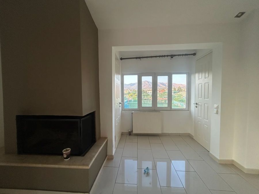 Photo 360342278