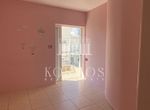 Photo 360345026