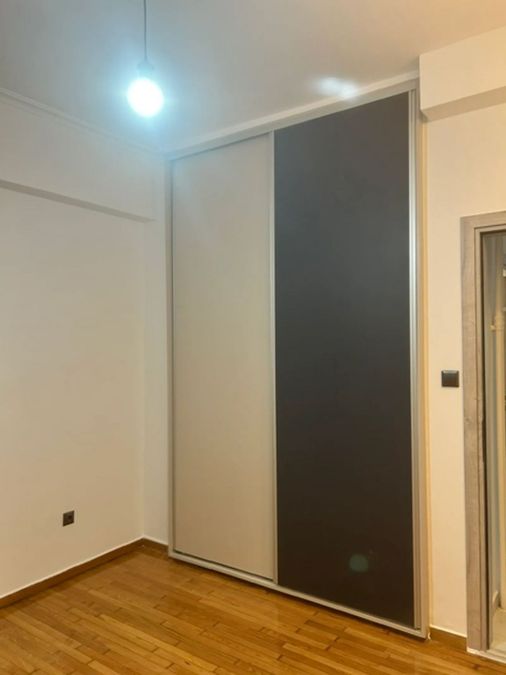 Photo 360346334