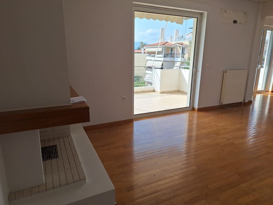 Photo 360530120