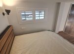 Photo 360610211