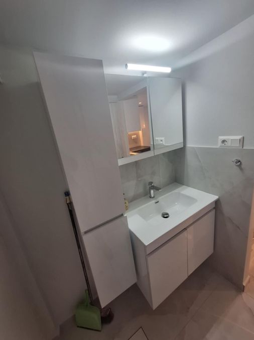 Photo 360610475