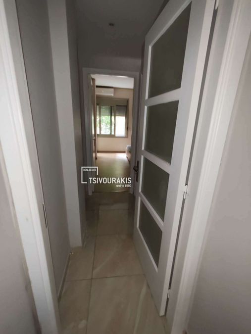 Photo 360700418