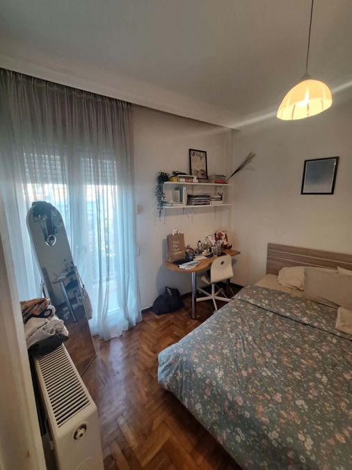 Photo 360881249