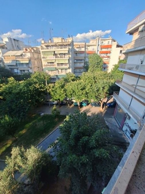 Photo 360881597