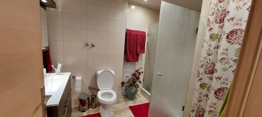 Photo 360974255