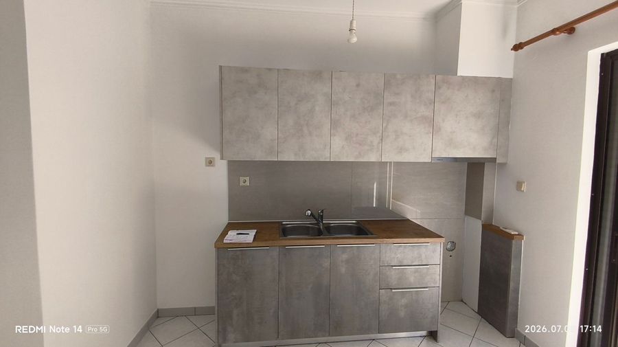 Photo 360975089