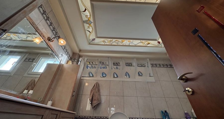 Photo 361221866