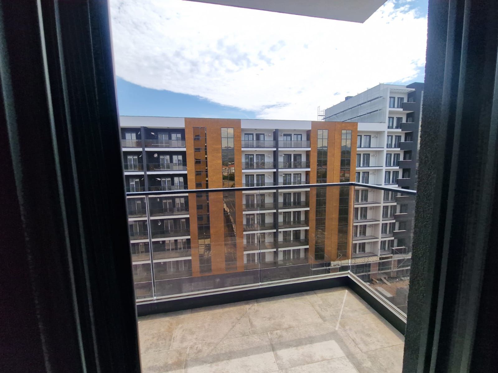 Nov jednosoban stan 49 m² sa terasom i garažom, Dadi Plaza, Stari Aerodrom – izdavanje 9