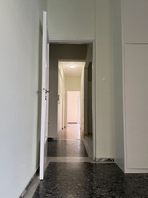 Photo 363095816