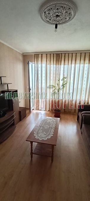 Снимка 363462848