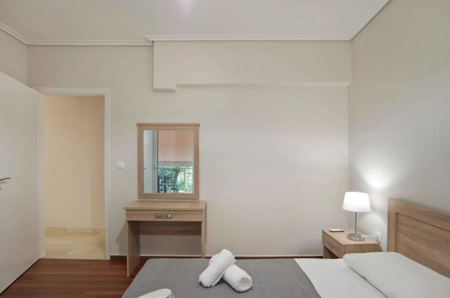 Photo 364058456