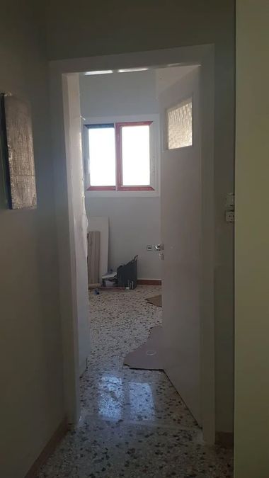 Photo 364406795