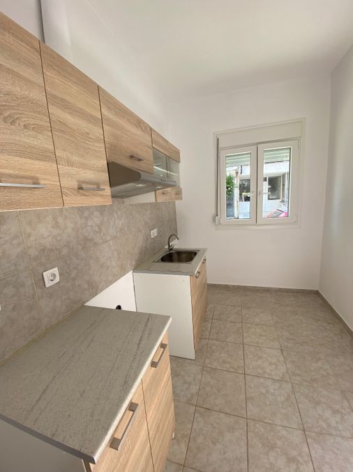 Photo 364414874