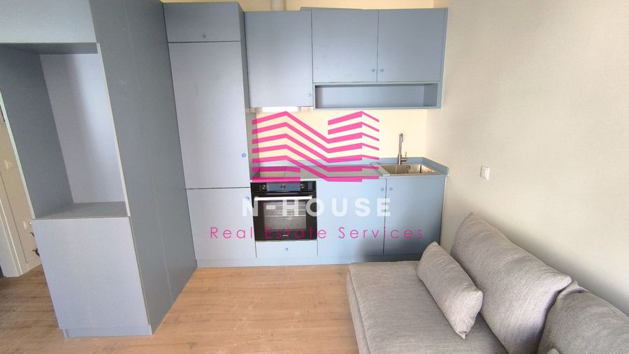 Photo 365288018