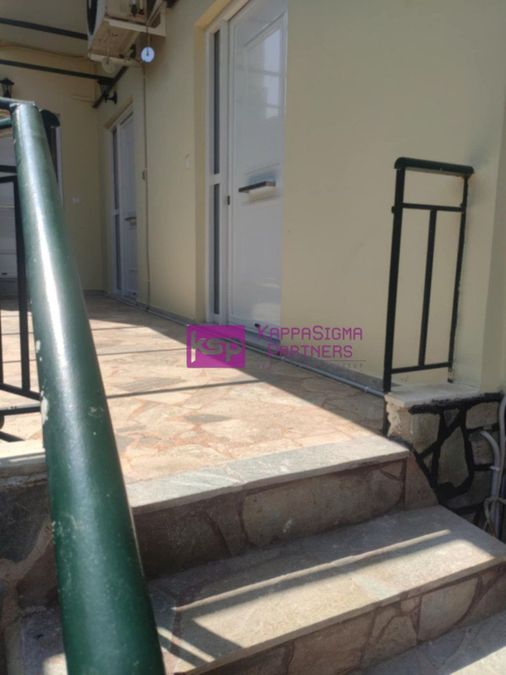 Photo 365377091