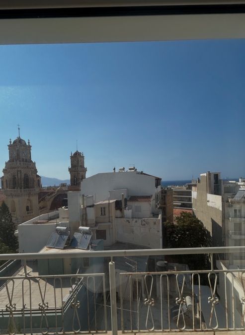 Photo 365396477
