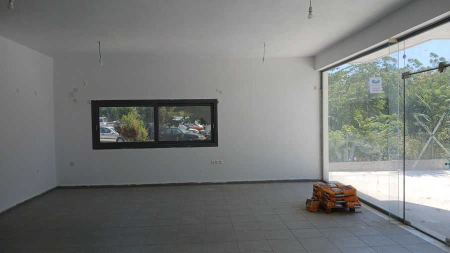 Photo 365404367