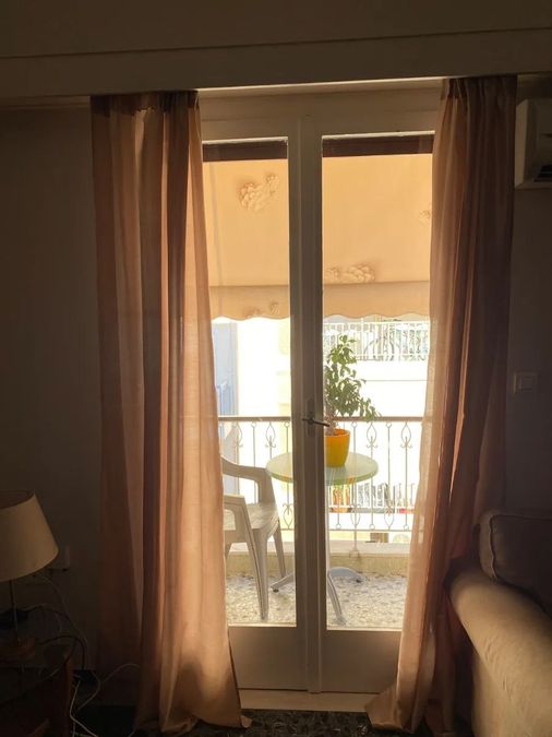 Photo 366668081