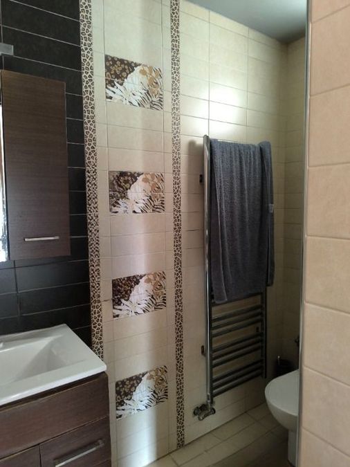 Photo 366675143