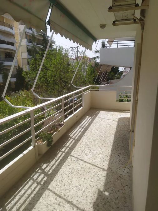 Photo 367403939