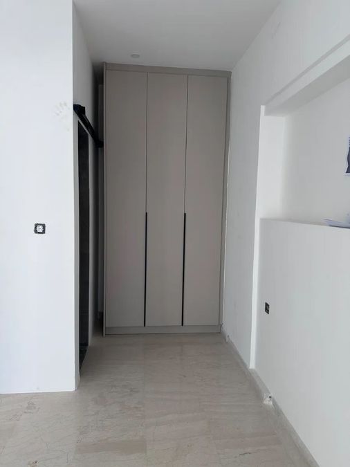 Photo 367409372