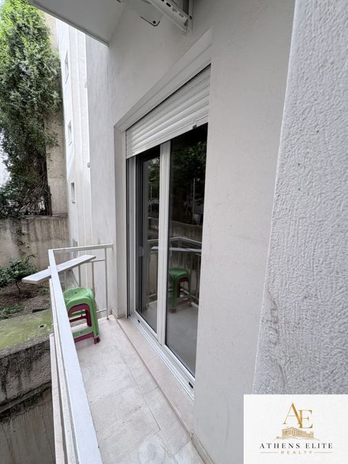 Photo 367500137