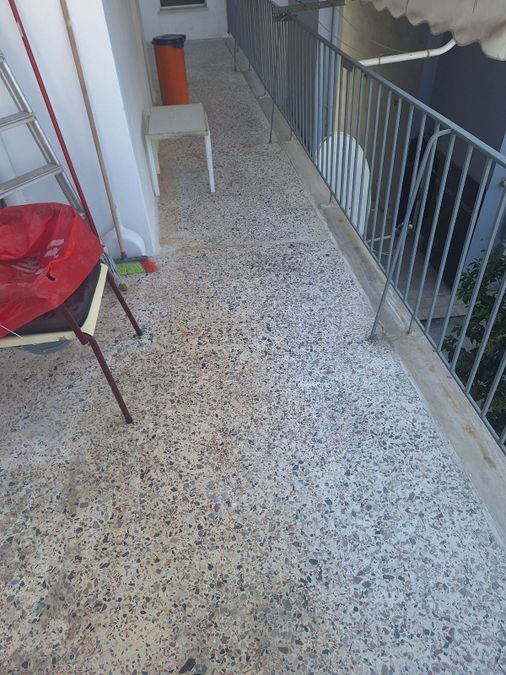 Photo 367504613