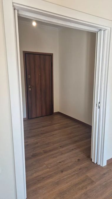 Photo 367694579