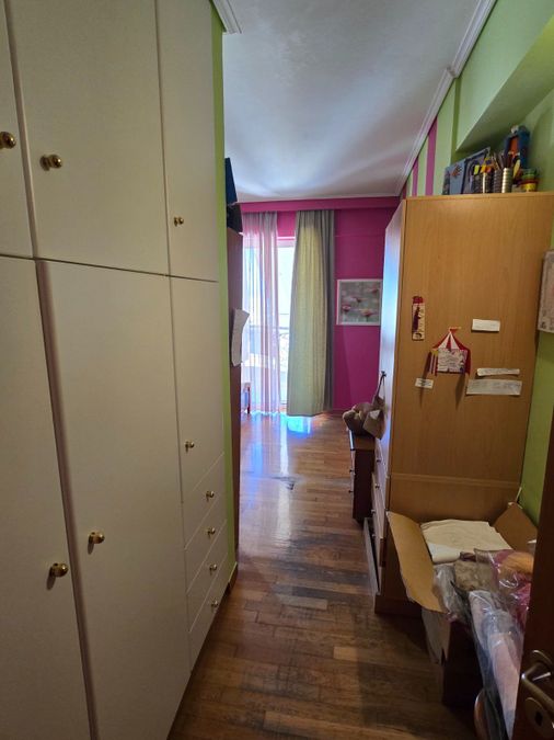 Photo 367850372